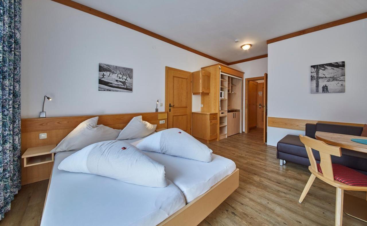 Apart-Hotel Forellenhof Saalbach-Hinterglemm Habitación foto