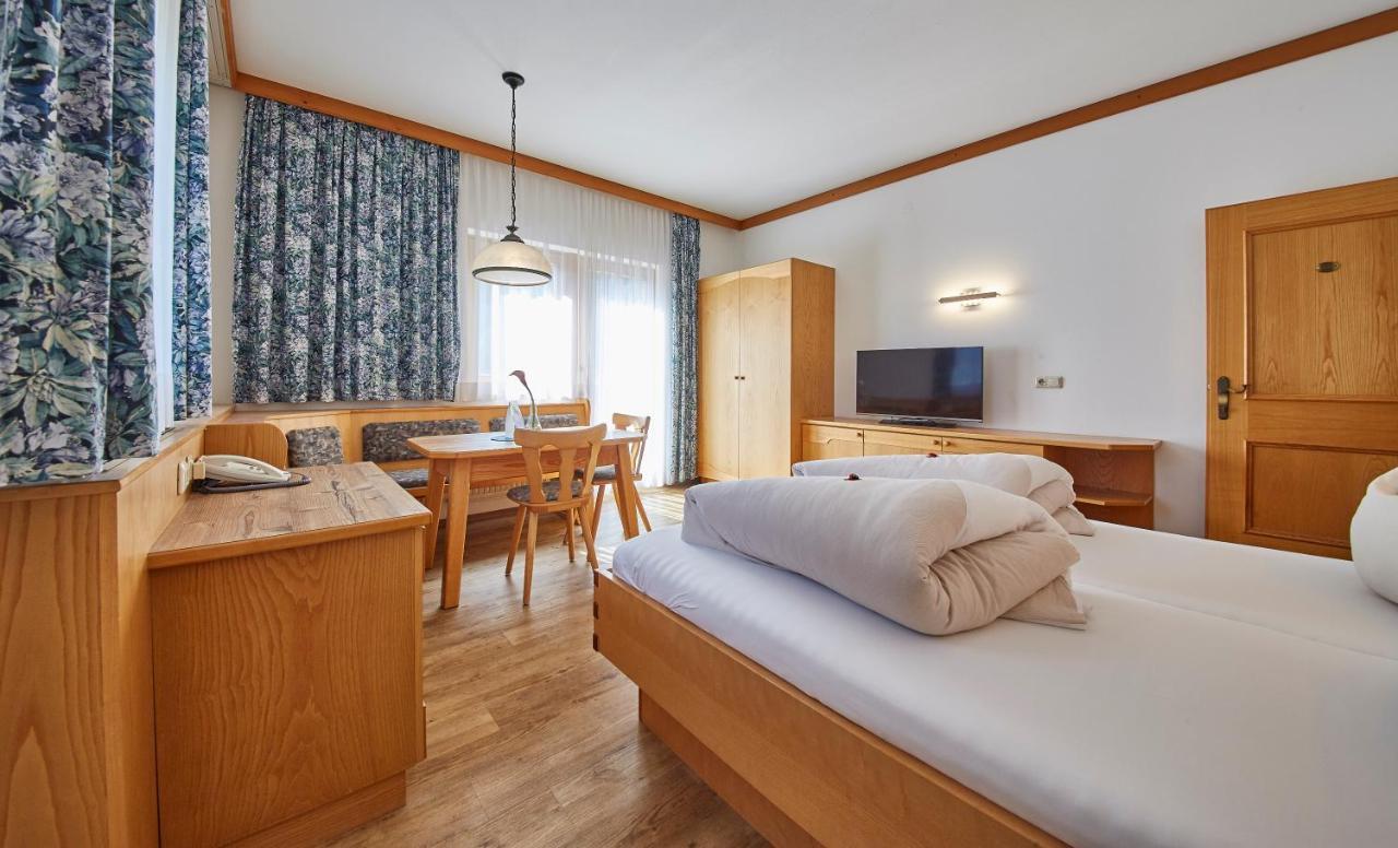 Apart-Hotel Forellenhof Saalbach-Hinterglemm Habitación foto
